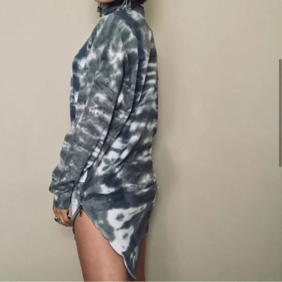 Young fabulous and broke mini zip, turtle neck, tie-dye, long sleeve dress SzM - Picture 2 of 16